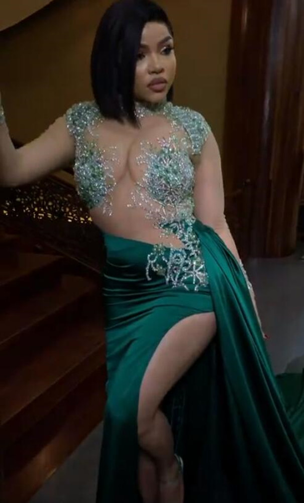 Plus Size Arabic Aso Ebi Green Luxurious Sexy Prom Dresses Beaded Crystals High Neck Evening Formal Party Second Reception Gowns Dress ZJ504