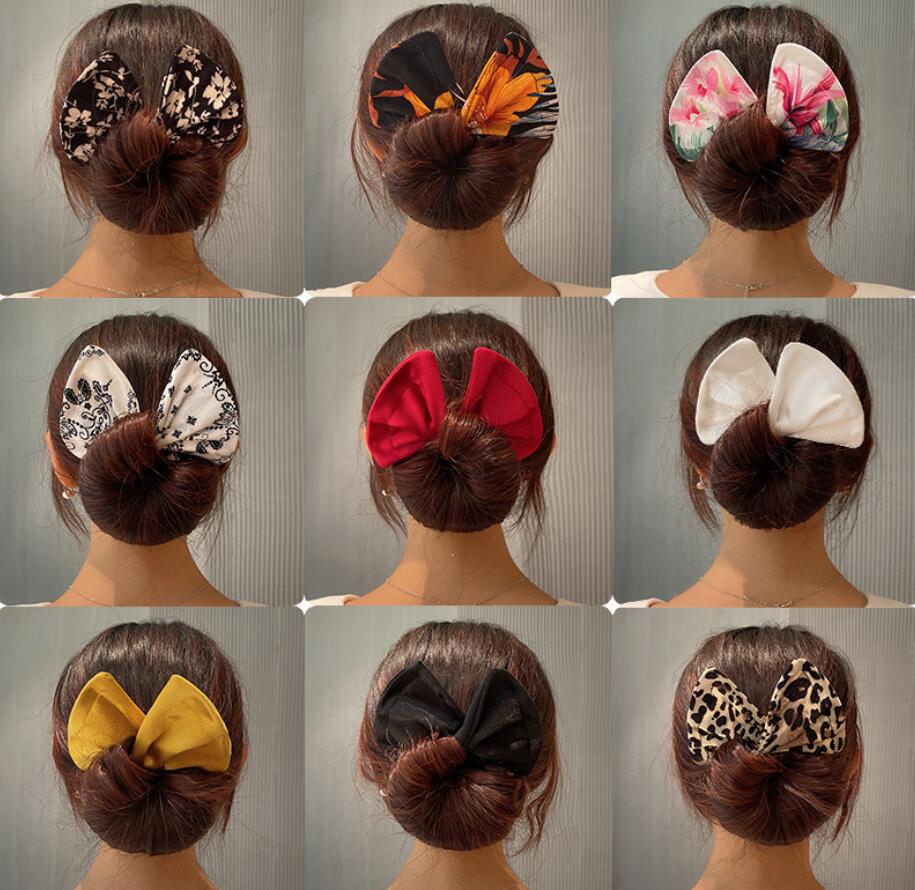 Luxury Designer Silk Cloth Headband Hair Accessories High Quality Bowknot Made Headband Floral Printing Elastic Outdoor Sports Sweatproof Head Wraps
Luxury Designer Silk Cloth Headband Hair Accessories High Quality Bowknot Made Headband Floral Printing Elastic Outdoor Sports Sweatproof Head Wraps