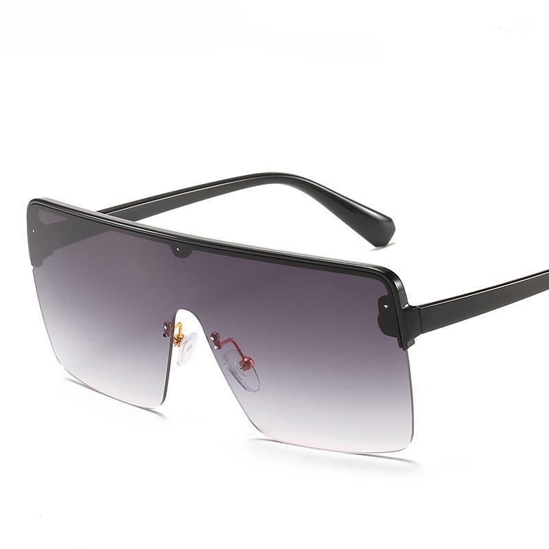 Sunglasses Trend Big Frame Women Conjoined Lens Square Transparent Color Personality Street Fashion Glasses
Sunglasses Trend Big Frame Women Conjoined Lens Square Transparent Color Personality Street Fashion Glasses