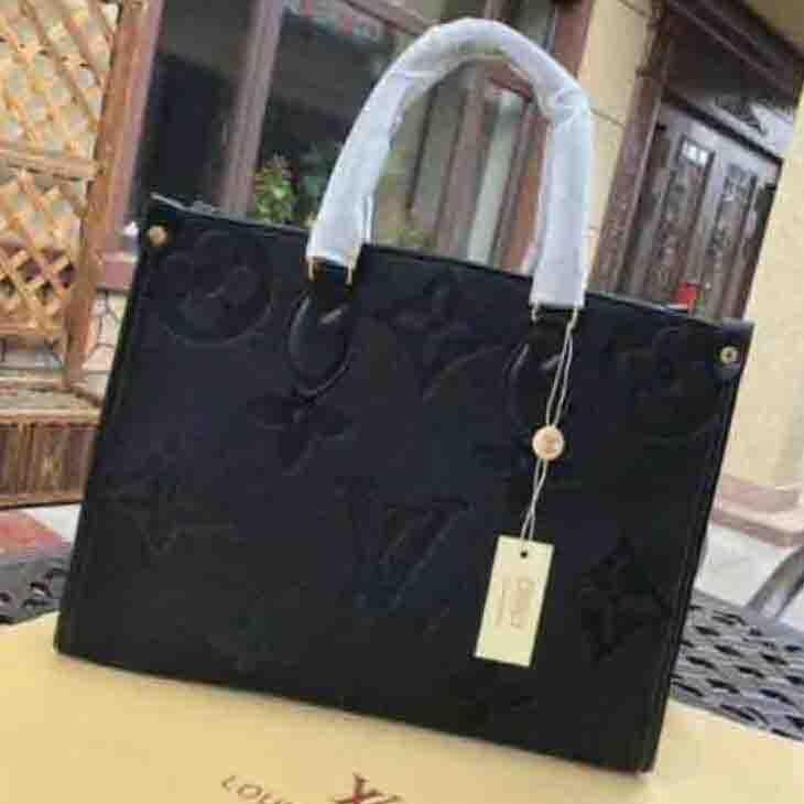 GGLVLouis
Vitton YSL
VUTTON Designers Bag Luxurys Womens Handbags Flower Totes Ladies Casual Tote PVC Leather Shoulder Bags Female Big Purse Handbag, Card old flower
GGLVLouis
Vitton YSL
VUTTON Designers Bag Luxurys Womens Handbags Flower Totes Ladies Casual Tote PVC Leather Shoulder Bags Female Big Purse Handbag, Card old flower