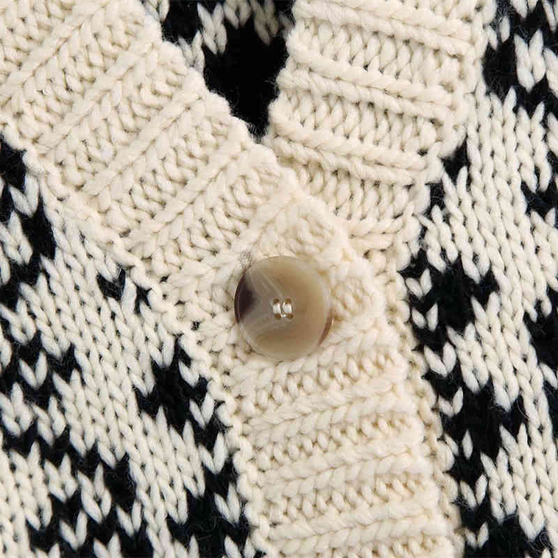 Vintage Woman Beige Embroidery Vest Coats Spring Fashion Laides Soft Sleeveless Knitwear Feamle Casual Tank Cardigan 210515