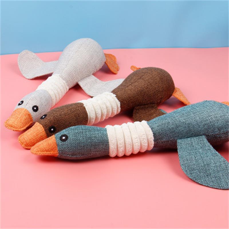 Lovely Cat Dog Toys Cat Puppy Pet Chew Toy Animals Squirrel Plush Cartoon Bite Linen Cloth Wild Goose Squeak Toy