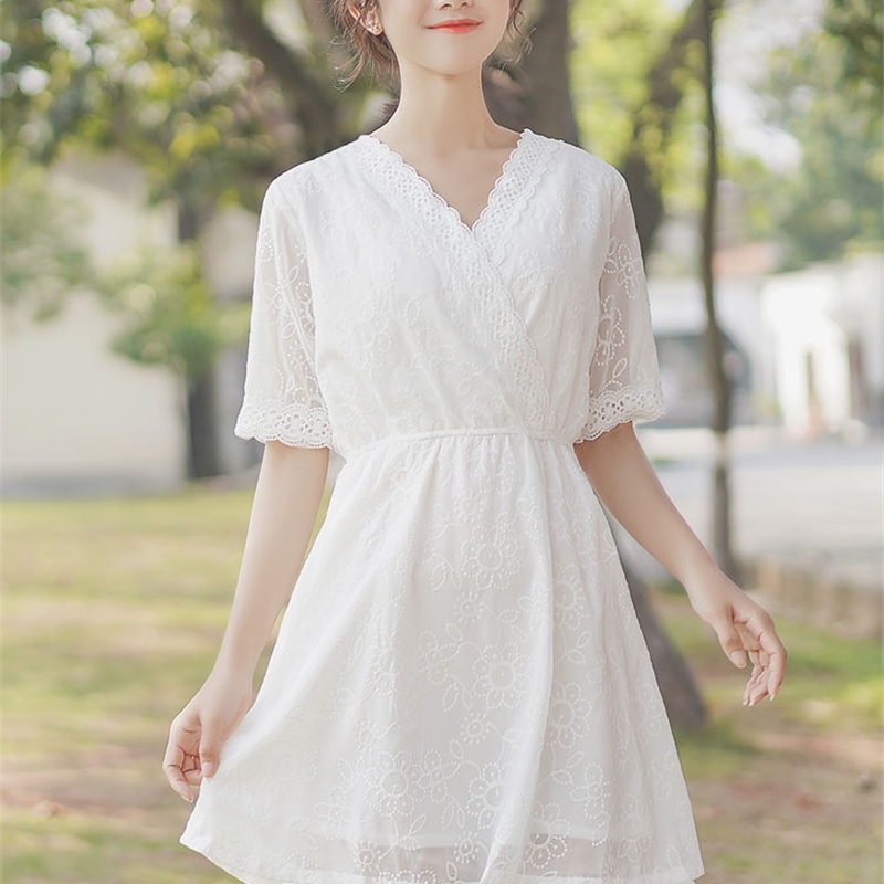 Elegant ruffled women wrap dress V neck plaid a-line female midi dresses Holiday beach style ladies white vestidos 210608, Photo color
Elegant ruffled women wrap dress V neck plaid a-line female midi dresses Holiday beach style ladies white vestidos 210608, Photo color