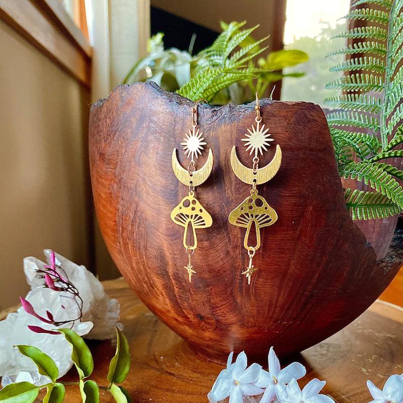 Dangle & Chandelier Creative Fashion Golden Celestial Mushroom Moon Star Pendant Earrings Bohemian Women Charm Jewelry Party Fema
Dangle & Chandelier Creative Fashion Golden Celestial Mushroom Moon Star Pendant Earrings Bohemian Women Charm Jewelry Party Fema