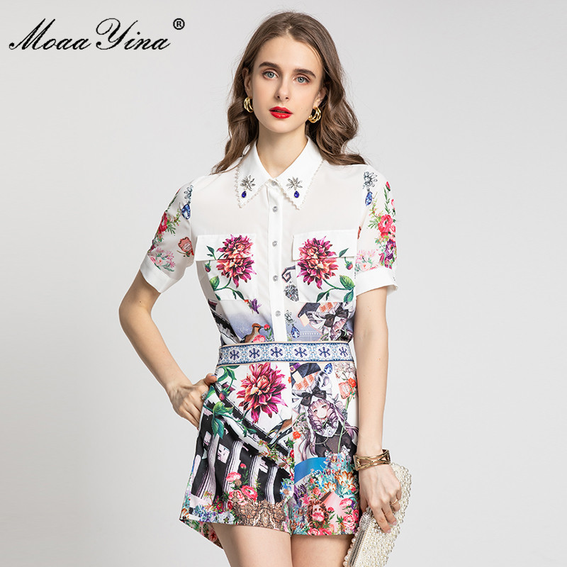 Fashion Designer Summer Shorts Sets Women' Short sleeve Beaded Vintage Print Shirt Tops+Shorts Two-piece suit 210524, Multi
Fashion Designer Summer Shorts Sets Women' Short sleeve Beaded Vintage Print Shirt Tops+Shorts Two-piece suit 210524, Multi