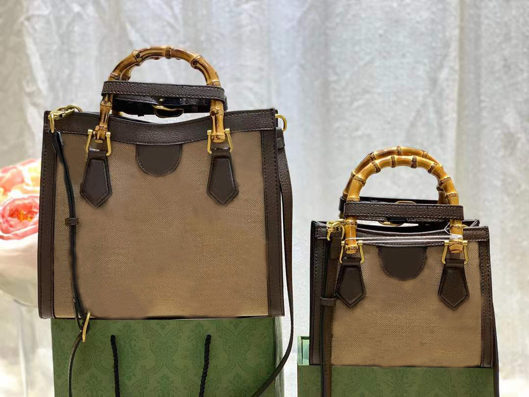 2021 Women's Handbags Designer Shoulder Bags Cc Bags Luxury Handbag Crossbody Wallets Hand Bamboo Bag Backs M660195, Brown#660195
2021 Women's Handbags Designer Shoulder Bags Cc Bags Luxury Handbag Crossbody Wallets Hand Bamboo Bag Backs M660195, Brown#660195