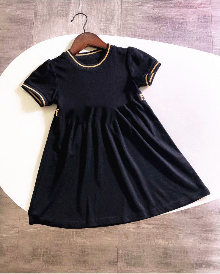 2021 Good Quality Girls Brand Dress Letters Printed FF Dresses Summer Kids Short Sleeve Skirts Children Cotton Princess Skirt, Red;yellow
2021 Good Quality Girls Brand Dress Letters Printed FF Dresses Summer Kids Short Sleeve Skirts Children Cotton Princess Skirt, Red;yellow