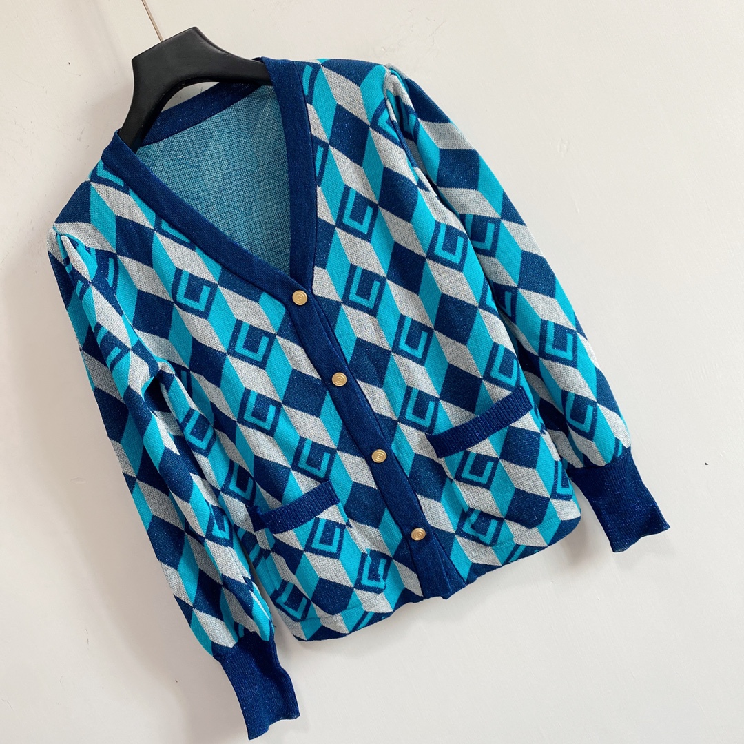 2021 Women S Casual Sweaters Summer Woman Clothes Luxury Cardigan Pullover Knit Short Sleeve Fashion Wear Classic Pattern Lady Tops Knitwear, White;black
2021 Women S Casual Sweaters Summer Woman Clothes Luxury Cardigan Pullover Knit Short Sleeve Fashion Wear Classic Pattern Lady Tops Knitwear, White;black