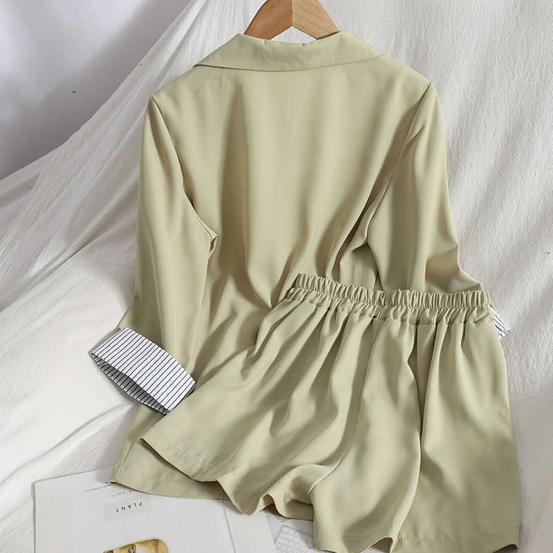 DEAT Summer Fashion Cardigan Roll Sleeve Striped Suit Jacket + Straight Shorts Suspender Three Piece Women's SK050 210709