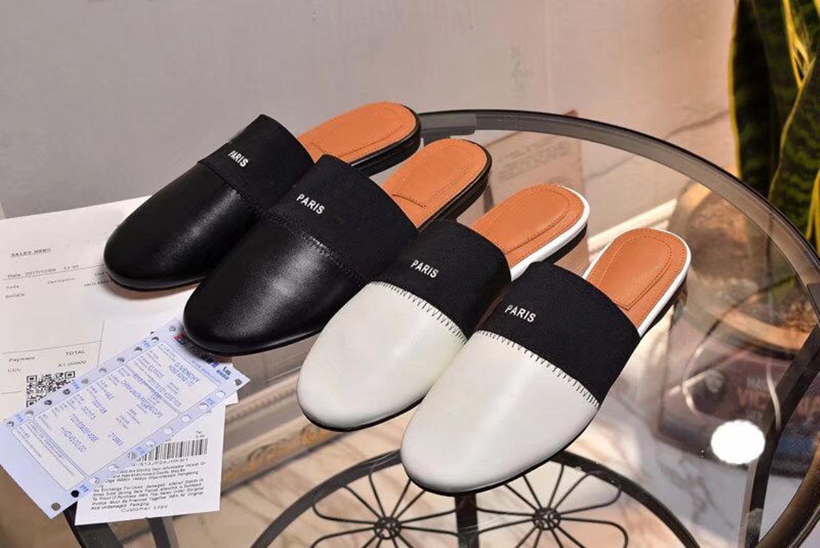 womens Black Bedford Leather Slippers girls Grained nappa leather slip-on loafers Round toe rubber sole715451546
womens Black Bedford Leather Slippers girls Grained nappa leather slip-on loafers Round toe rubber sole715451546