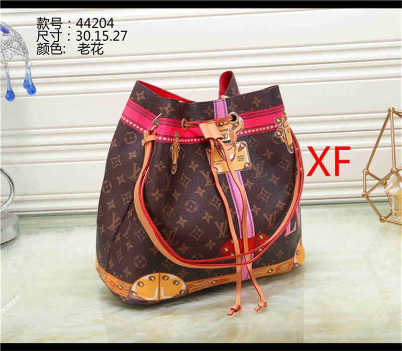 1-1 LV Louis Fashion Crossbody Shoulder HandBag Women Purse Messenger Bags Wallet Tote Clutch Bag backpack travel men 1-4, Red;black
1-1 LV Louis Fashion Crossbody Shoulder HandBag Women Purse Messenger Bags Wallet Tote Clutch Bag backpack travel men 1-4, Red;black