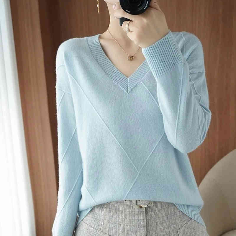 Women's Sweaters Casual Solid V-Neck For Women Plus Size Long Sleeve Loose Knitted Pullovers Korean Fashion Knitwear Tops Female X, White
Women's Sweaters Casual Solid V-Neck For Women Plus Size Long Sleeve Loose Knitted Pullovers Korean Fashion Knitwear Tops Female X, White