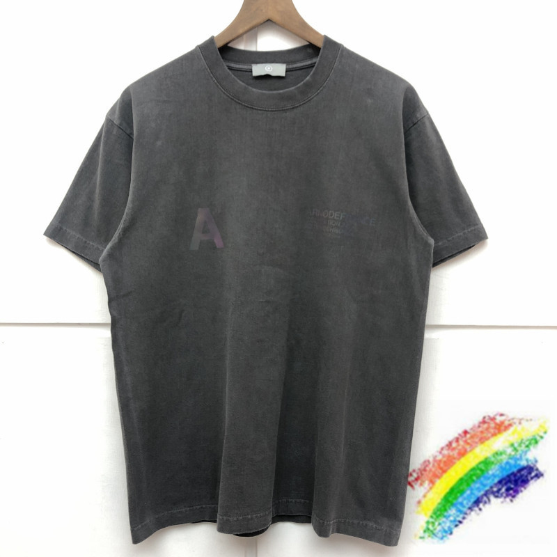 Vintage Reflection T-shirt Men Women High Quality Wash and make Old Tee Tops, White;black
Vintage Reflection T-shirt Men Women High Quality Wash and make Old Tee Tops, White;black