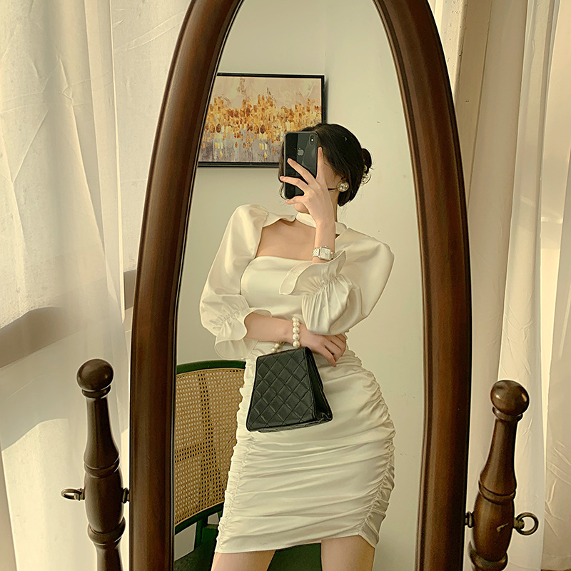 [EWQ] Spring Female Slim Elegante Hollow Out Strapless Solid Color Long Sleeve Patchwork Ruffles White Sheath Dress 8Y717 210423