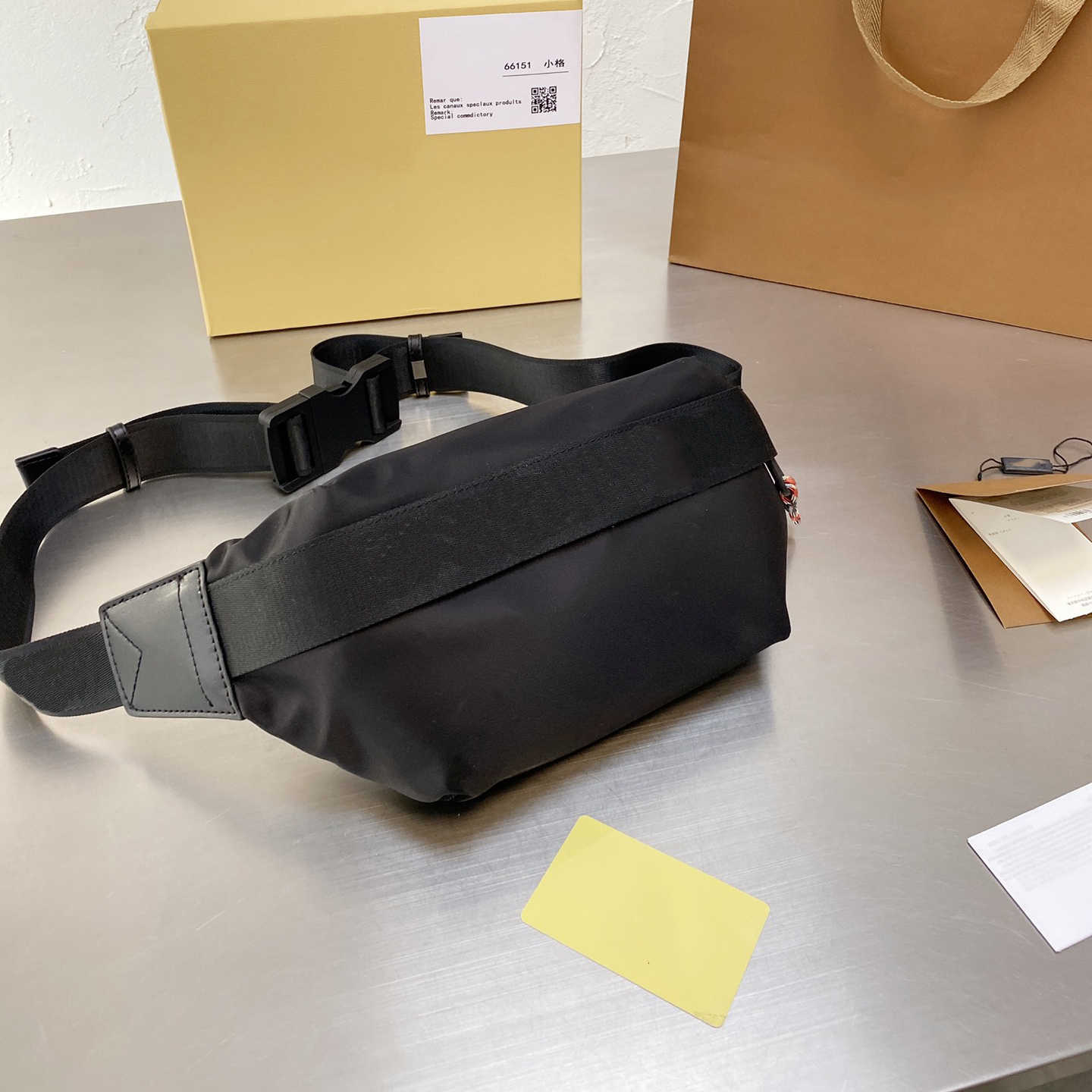 Designers Bags Fashion Waist Luxurys Bag Unisex Chest Bagss Nice Style A Variety of Styles Women and Men Waists Bags Big Brand, With box
Designers Bags Fashion Waist Luxurys Bag Unisex Chest Bagss Nice Style A Variety of Styles Women and Men Waists Bags Big Brand, With box