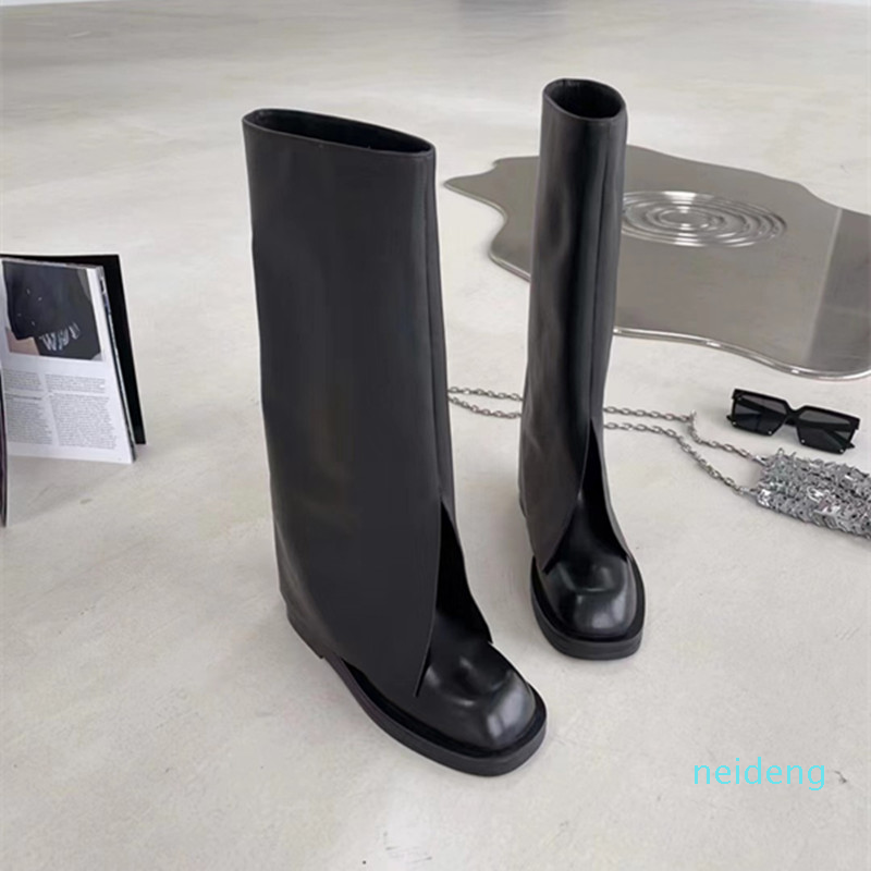 Designer's latest women's boots pure leather imitated trouser leg design luxury custom logo35-41 perfect copy 8858g, Black
Designer's latest women's boots pure leather imitated trouser leg design luxury custom logo35-41 perfect copy 8858g, Black