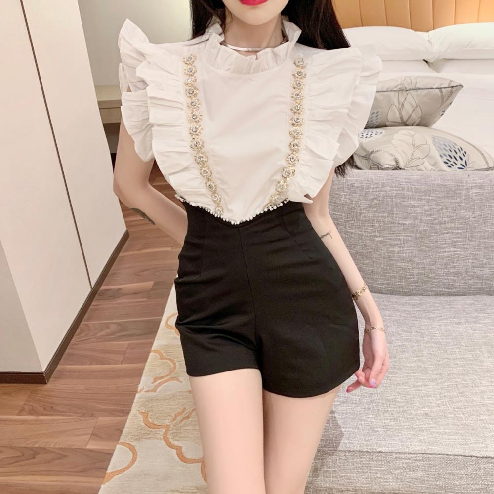 Arrival Women 2 Piece Set Summer Sleeveless Beaded Ruffles Trim Solid Tops and High Waist Shorts Suits 210518