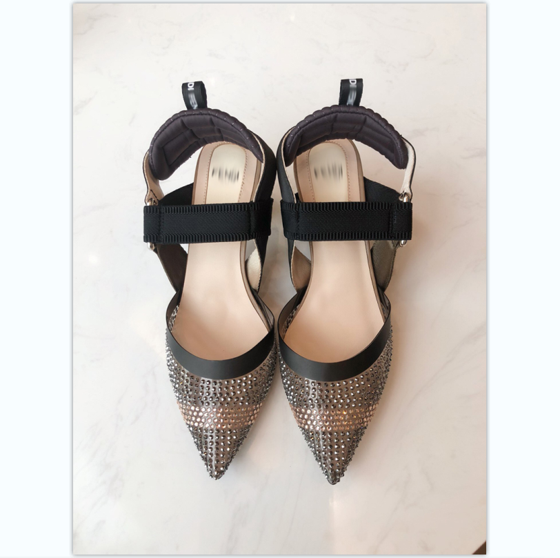 2021 Good Quality Fashion Women Luxurys Designers Shoes Designer Sandals Womens Luxury High Heels Sandal Dress Shoess With Box Size 35-41 -M322, Black 
2021 Good Quality Fashion Women Luxurys Designers Shoes Designer Sandals Womens Luxury High Heels Sandal Dress Shoess With Box Size 35-41 -M322, Black