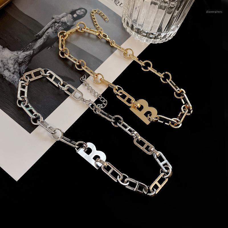 Chains Cold Wind Necklace Simple Pendant Lucky Letter B Temperament Personality Style Clavicle Chain Female
Chains Cold Wind Necklace Simple Pendant Lucky Letter B Temperament Personality Style Clavicle Chain Female