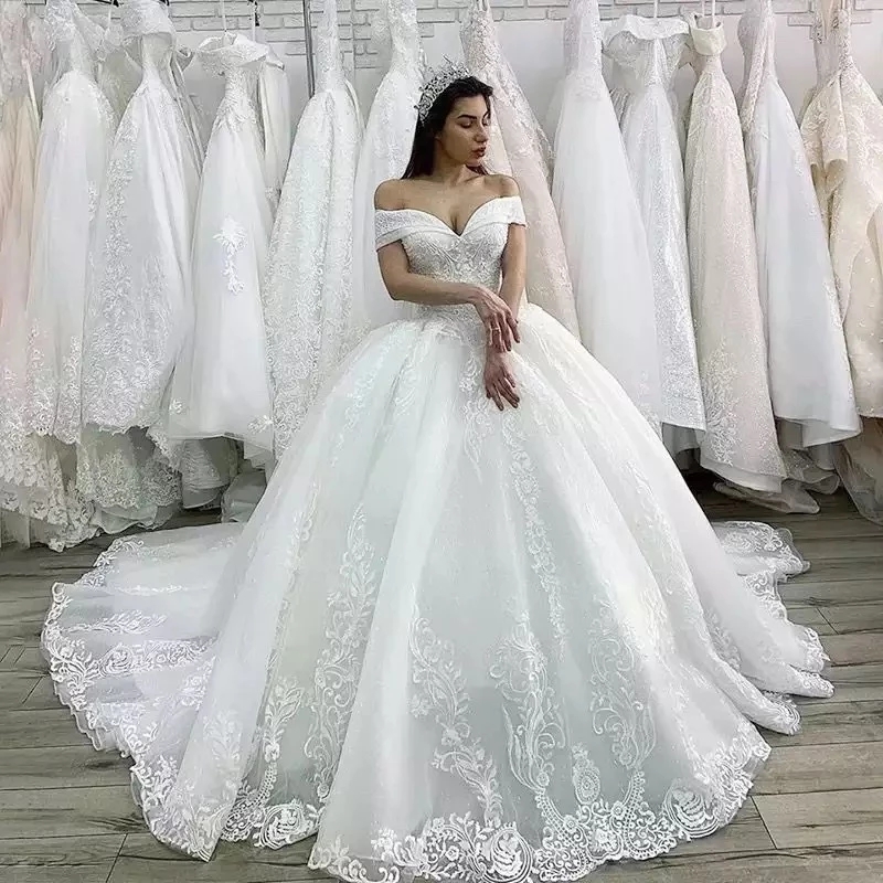 Ball Arabic Dubai Princess Gown Wedding Dresses Sexy Off The Shoulder Lace Appliques Bridal Gowns Sweep Train Lace Back Puffy Vestidos De Novia Plus S