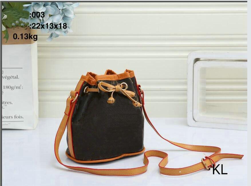 Top Quality Fashion Women Shoulder Bags Handbags Wallets Leather Chain Bag Crossbody Messenger Tote Purse 001#22cm Knitting H, A1
Top Quality Fashion Women Shoulder Bags Handbags Wallets Leather Chain Bag Crossbody Messenger Tote Purse 001#22cm Knitting H, A1