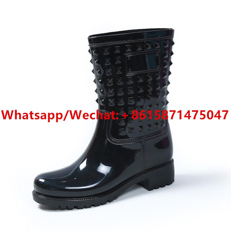 Boots Fashion Rivet Couple Shoes Spring Autumn Solid Water Proof Non-slip Rainboots Brand Design Mid-calf Botas De Mujer
