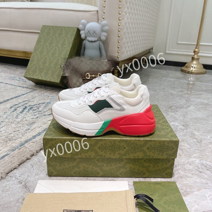 2022 New Low Casual shoes Rhyton top Sneaker designer Plaid pattern Platform Classic Suede Leather Sports Skateboarding Shoes Men Women Sneaker hd210703, Choose the color
2022 New Low Casual shoes Rhyton top Sneaker designer Plaid pattern Platform Classic Suede Leather Sports Skateboarding Shoes Men Women Sneaker hd210703, Choose the color