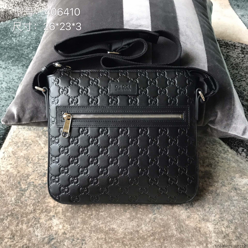 GG 406410 Crossbody men's bag HANDBAGS SHOULDER MESSENGER TOTES ICONIC CROSS BODY TOP HANDLES CLUTCHES EVENING, Picture show
GG 406410 Crossbody men's bag HANDBAGS SHOULDER MESSENGER TOTES ICONIC CROSS BODY TOP HANDLES CLUTCHES EVENING, Picture show