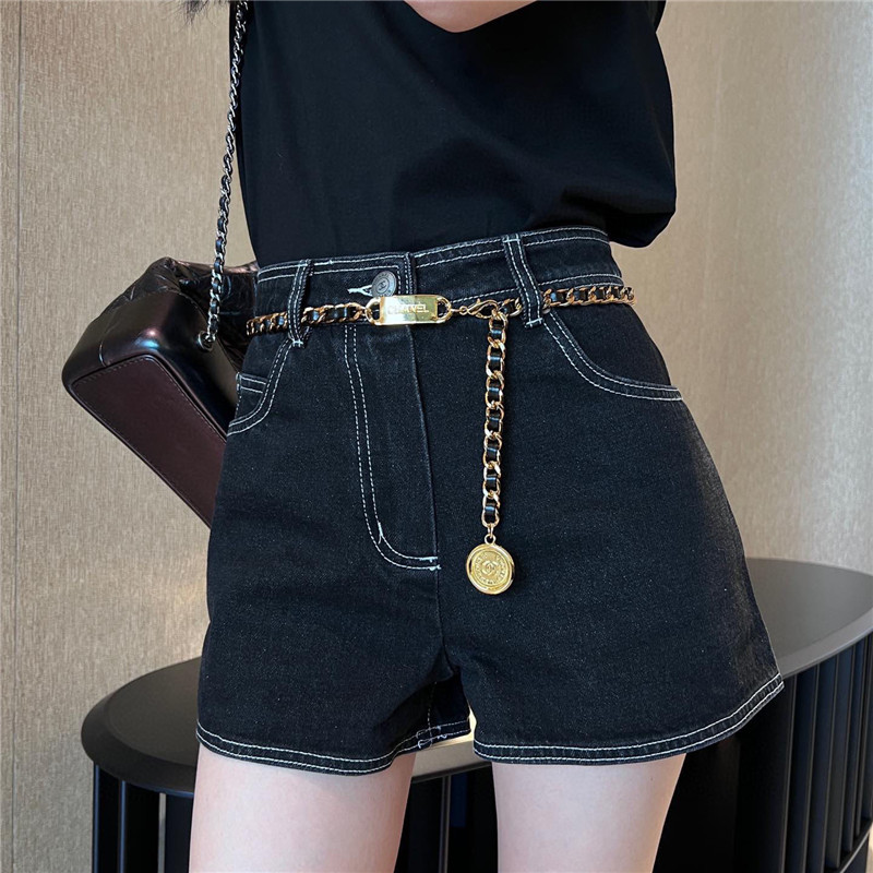 Chanel Shorts With Chain Waist Belt Designer Womens Denim Short Pants High Quality Summer Casual Pant, Black
Chanel Shorts With Chain Waist Belt Designer Womens Denim Short Pants High Quality Summer Casual Pant, Black