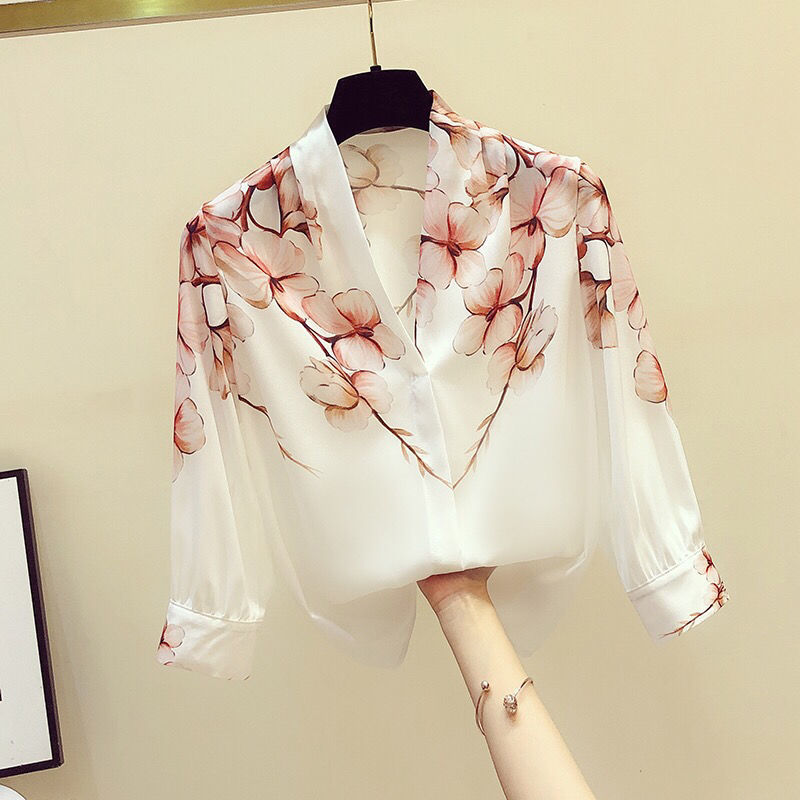 Women's Spring Autumn Style Chiffon Blouses Shirt V-Neck Printed Three Quarter Sleeve Casual Loose Tops DF3895 210317