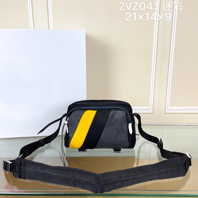 2021 Women Wallets Bag sublimation wallet handbag designer pure frosted crossbody bagS diamond mesh red handbags, Shoebox is not sold separately
2021 Women Wallets Bag sublimation wallet handbag designer pure frosted crossbody bagS diamond mesh red handbags, Shoebox is not sold separately