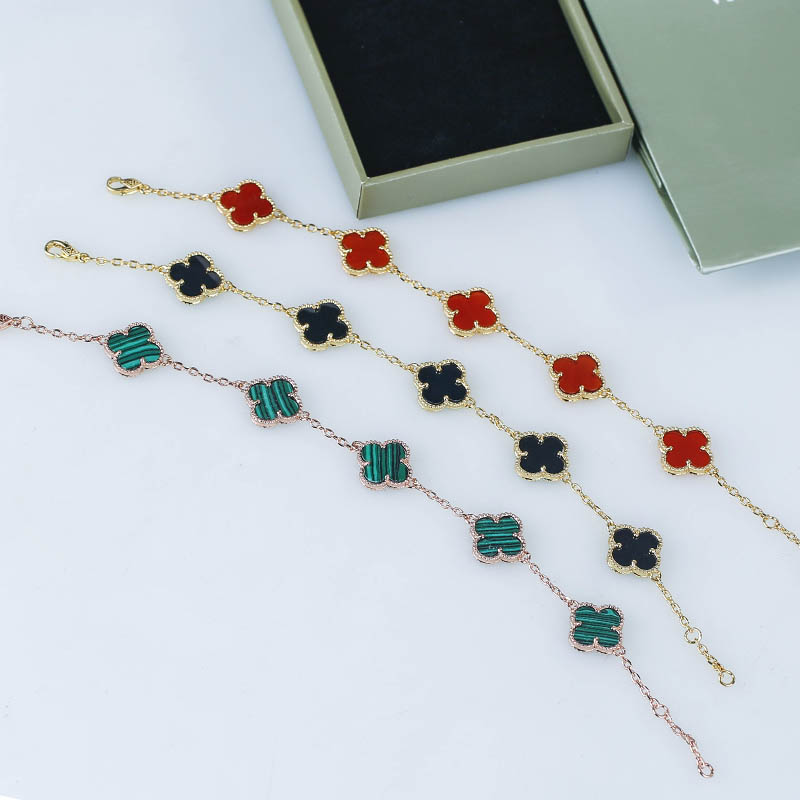 Ladies Love Screw Bracelet Van Party Wedding Couple Gift Love Bracelet Fashion Luxury Cleef Designer Bracelet Arpels 012aa, Golden;silver
Ladies Love Screw Bracelet Van Party Wedding Couple Gift Love Bracelet Fashion Luxury Cleef Designer Bracelet Arpels 012aa, Golden;silver