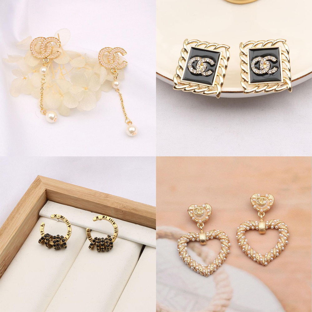 18K Gold Plated Dangle Designers Letters Stud Earrings Luxury Brand Women Charm 925 Silver Crystal Rhinestone Pearl Earring for Wedding Jewerlry Accessories
18K Gold Plated Dangle Designers Letters Stud Earrings Luxury Brand Women Charm 925 Silver Crystal Rhinestone Pearl Earring for Wedding Jewerlry Accessories