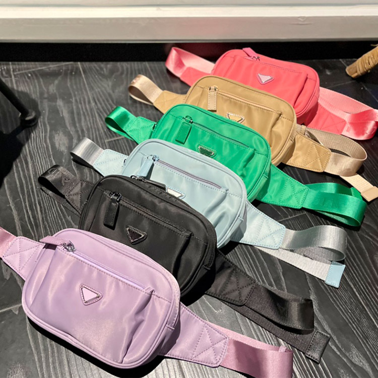 Designer waist bags for boys and girls Classic Nylon Chest bag Fashion Crossbody pouch size 20cm six colors, Pink
Designer waist bags for boys and girls Classic Nylon Chest bag Fashion Crossbody pouch size 20cm six colors, Pink