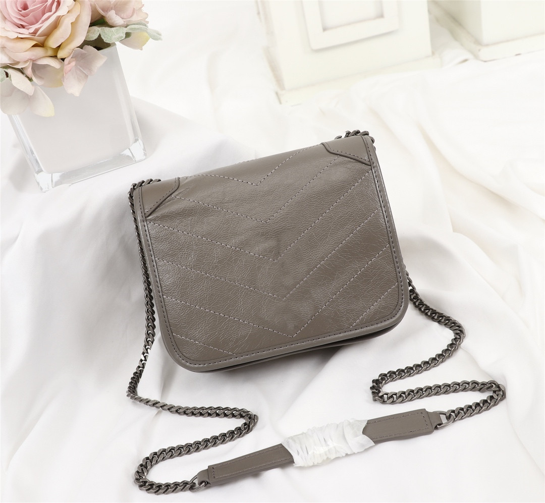 fashion bags Cross Body handbags for girl lady on sale NIKI CHAIN purse fit female Genuine leather luxury top Brand Classic designer new arr
fashion bags Cross Body handbags for girl lady on sale NIKI CHAIN purse fit female Genuine leather luxury top Brand Classic designer new arr