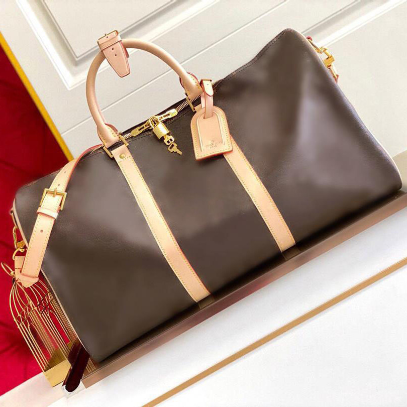 Bag Original Kitbag Leather Duffel 45 50 55 CM Mono Luggege Gram Golden Hardware Lock Large Traveling
Bag Original Kitbag Leather Duffel 45 50 55 CM Mono Luggege Gram Golden Hardware Lock Large Traveling