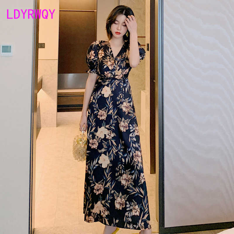 summer European and American women' retro printing waist slimming temperament dress Zippers 210603, Black
summer European and American women' retro printing waist slimming temperament dress Zippers 210603, Black