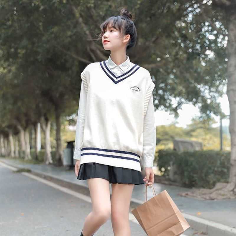 V-neck Black white vest spring autumn elegant pullover female student Korean loose Harajuku Preppy Sleeveless sweaters 210526