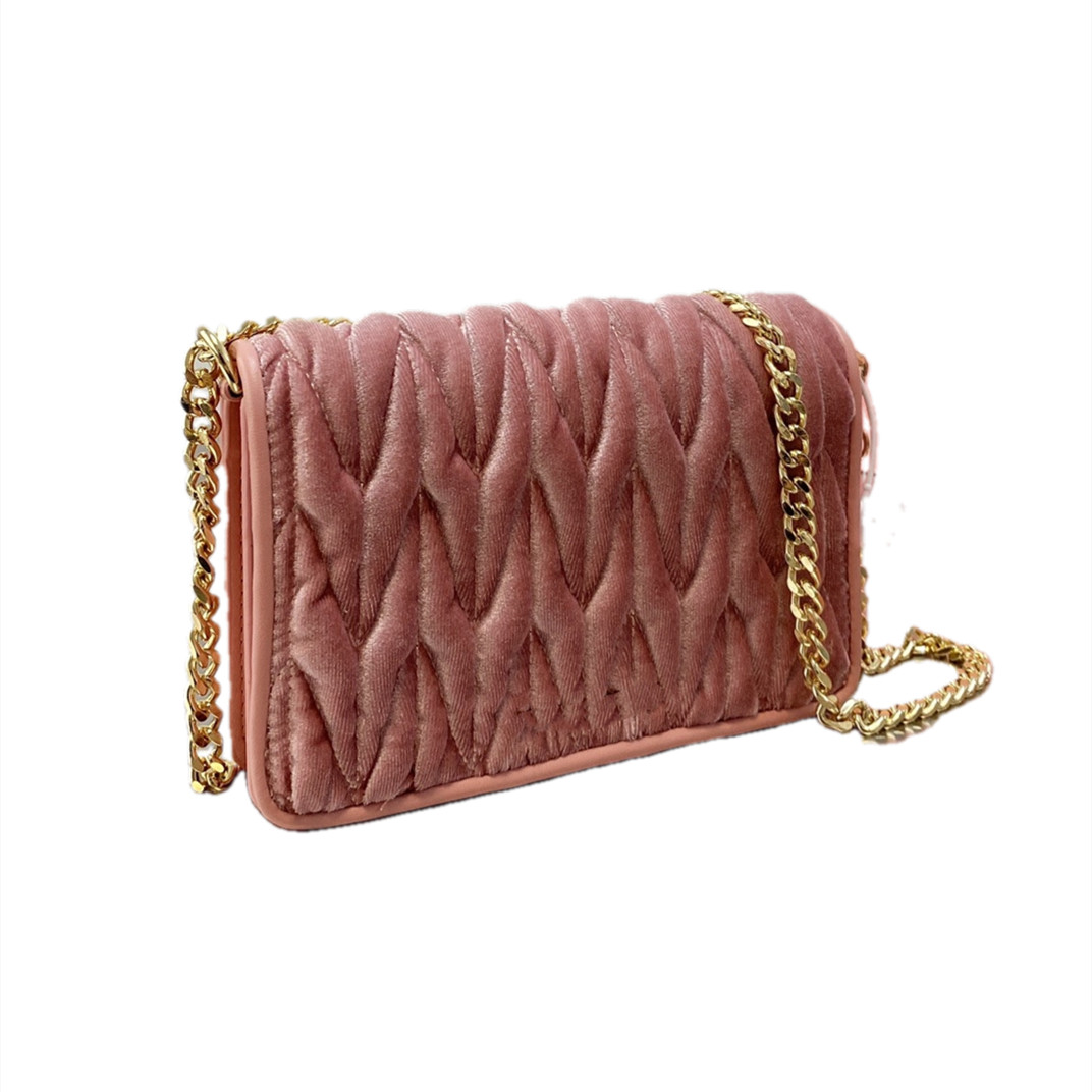 women Vintage Luxury Velvet shoulder Bag 2021 Designers Bags Corduroy Chains Crossbody Handbags Fashion must have messenger handbag purse multi pochette wallets, No bags
women Vintage Luxury Velvet shoulder Bag 2021 Designers Bags Corduroy Chains Crossbody Handbags Fashion must have messenger handbag purse multi pochette wallets, No bags