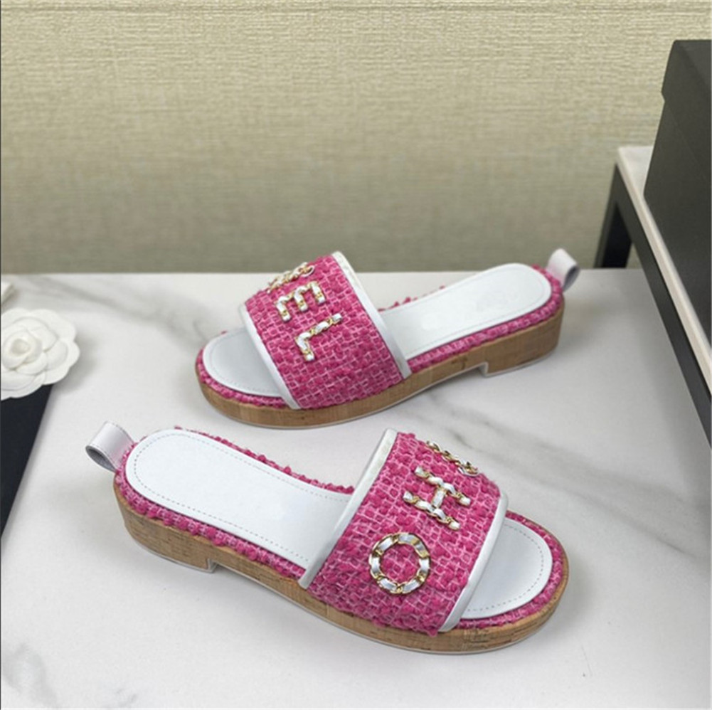 J-2021 Italy ace Slippers Pearl Snake Print Slide Summer Wide Flat Lady Slipper Men Women Sandals Embroidery technology luxury designer Shoes, Black 
J-2021 Italy ace Slippers Pearl Snake Print Slide Summer Wide Flat Lady Slipper Men Women Sandals Embroidery technology luxury designer Shoes, Black