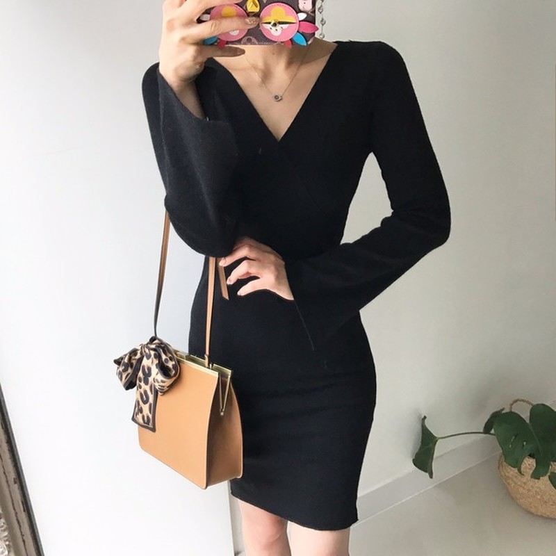 Nomikuma Sexy V-neck Knitted Dresses Korean Split Flare Long Sleeve Sweater Dress New Stretch Slim Bodycorn Vestidos 6E387 210427