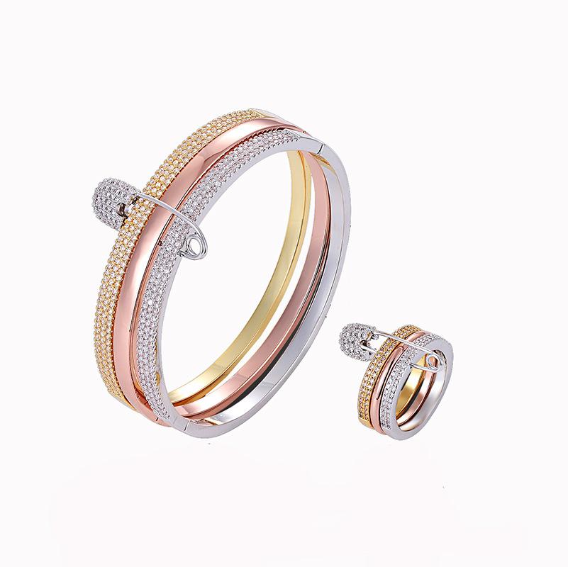 Bangle Arrival Brand And Ring Women's Jewelry Set White Color Zircon Bracelet Female Fashion Accessories Gift
Bangle Arrival Brand And Ring Women's Jewelry Set White Color Zircon Bracelet Female Fashion Accessories Gift