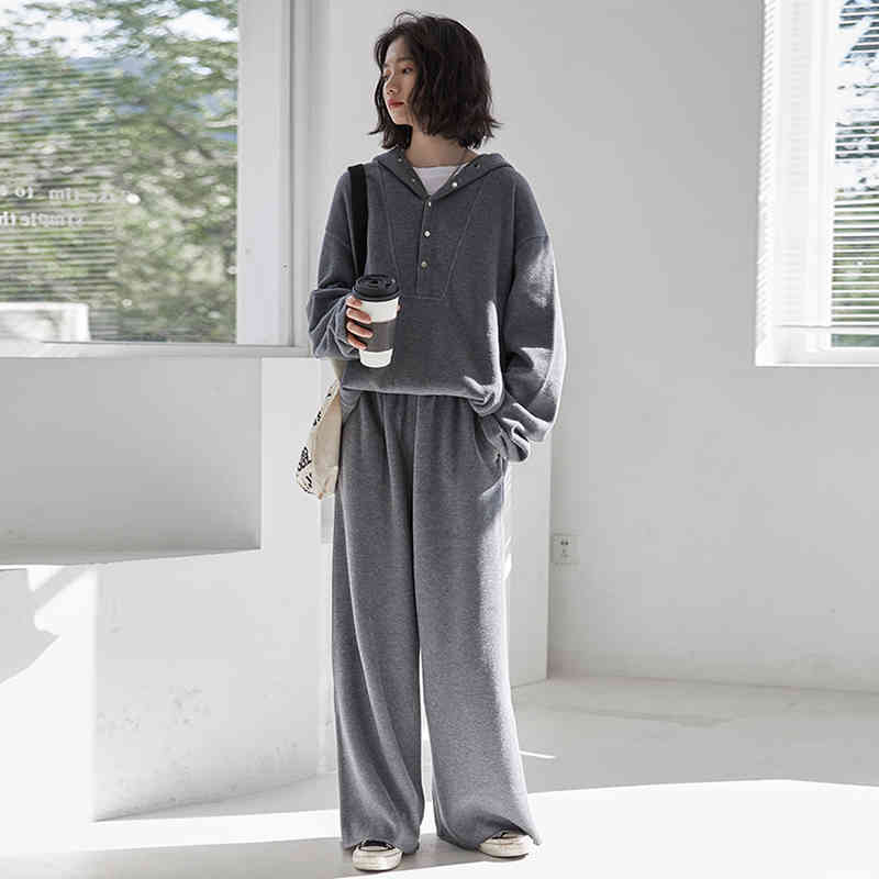 Women' Two Piece Pants Conjunto feminino de moletom com capuz, 2 peças, folgado, casual, conjunto calça pulôver ws242 para outono e inverno EC5W, 1# shoe box
Women' Two Piece Pants Conjunto feminino de moletom com capuz, 2 peças, folgado, casual, conjunto calça pulôver ws242 para outono e inverno EC5W, 1# shoe box