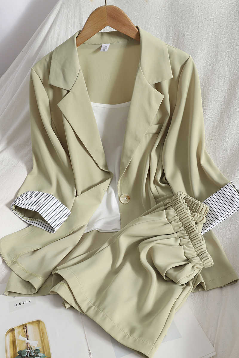 DEAT Summer Fashion Cardigan Roll Sleeve Striped Suit Jacket + Straight Shorts Suspender Three Piece Women's SK050 210709