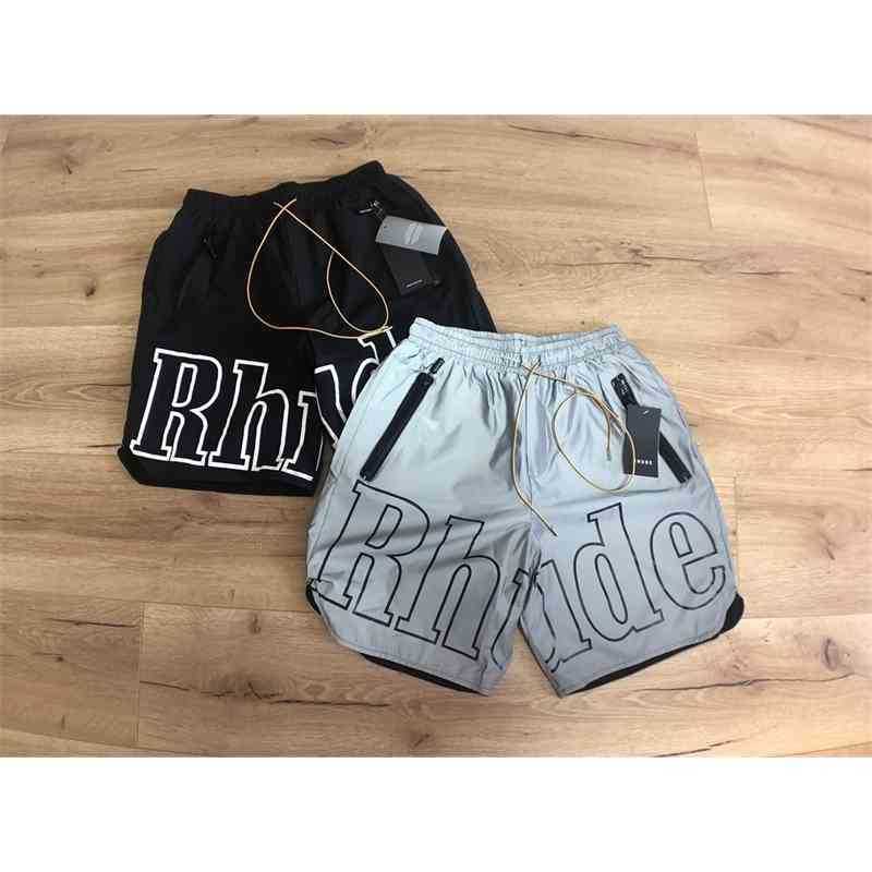 Rhude high street fashion brand ins big letter 5-inch loose beach pants men's reflective shorts Street hip hop, Gray
Rhude high street fashion brand ins big letter 5-inch loose beach pants men's reflective shorts Street hip hop, Gray