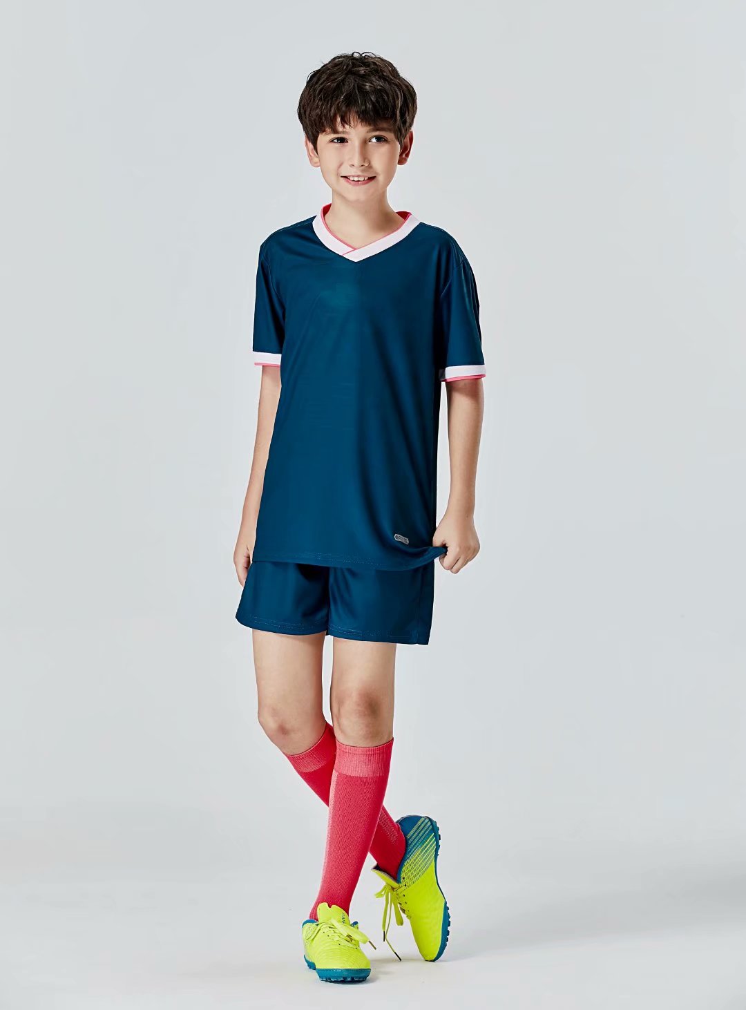 #069 Football uniform men+kids soccer Jersey printing team custom track and field sports short-sleeved shirt, Black;yellow
#069 Football uniform men+kids soccer Jersey printing team custom track and field sports short-sleeved shirt, Black;yellow