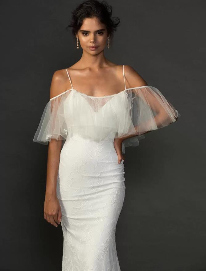 Open Back Mermaid Hippie Wedding Dresses with Spaghetti Straps Sheer Bolero Off the Shoulder Boho country Wedding Gowns Beach Bridal Dress