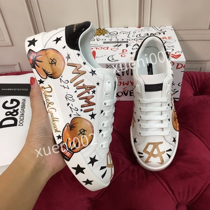 luxury designer sneakers boots men women reflective casual shoes party velvet calfskin mixed fiber top quality size 35-45, 02 
luxury designer sneakers boots men women reflective casual shoes party velvet calfskin mixed fiber top quality size 35-45, 02