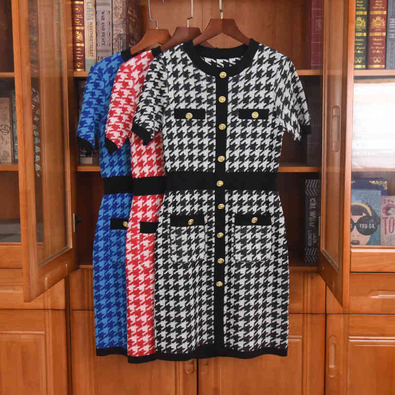 Casual Dresses elegant girlish style of mesh Spring high quality short sleeves plaid c361, Red
Casual Dresses elegant girlish style of mesh Spring high quality short sleeves plaid c361, Red