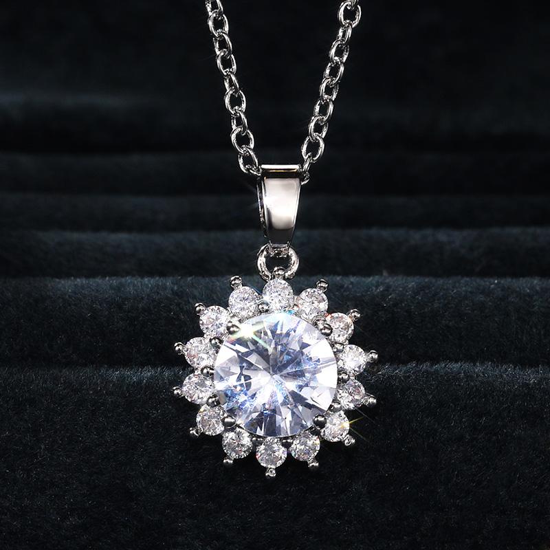 Pendant Necklaces JK Delicate Crystal Sunflower Women Brilliant Cubic Zirconia Wedding Necklace High Quality Fashion Jewelry
Pendant Necklaces JK Delicate Crystal Sunflower Women Brilliant Cubic Zirconia Wedding Necklace High Quality Fashion Jewelry